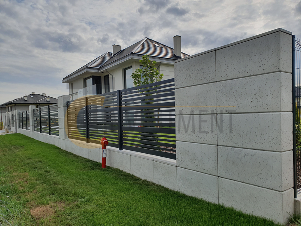 14 600x450 - Bloczek ogrodzeniowy 40x25x30 Beton architektoniczny SLABB